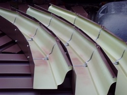 Radius steel gutter